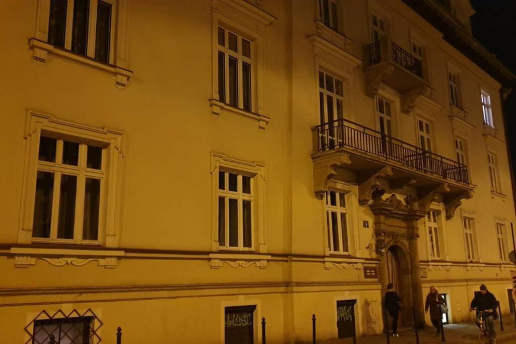 Bright&Comfy Apt -Few Min To Main Square Krasków Εξωτερικό φωτογραφία